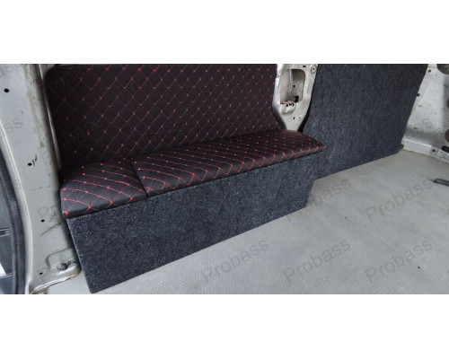 Оббивка багажного відсіку арка Опель Віваро ( Opel Vivaro ) стандарта довжина кузова стрічка червона