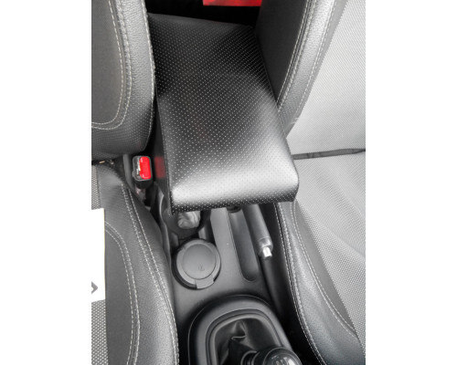 Автомобільний підлокітник Кіа Соул ( Kia Soul ) черный перфорация