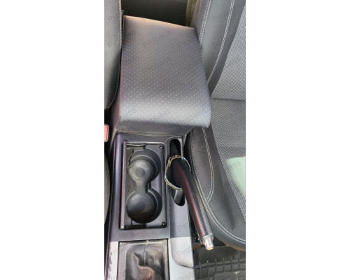 Автомобільний підлокітник Мазда 6 GG ( Mazda 6 GG ) 2002 - 2008р перфорація чорний
